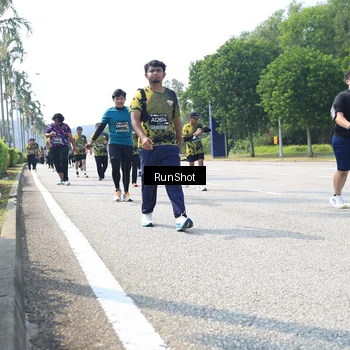 Runner Photo 6945137
