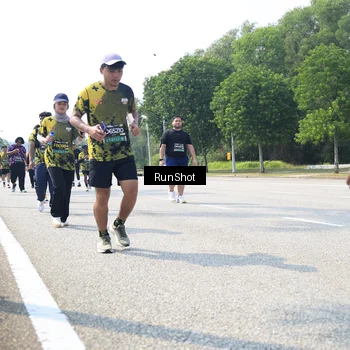 Runner Photo 6945140