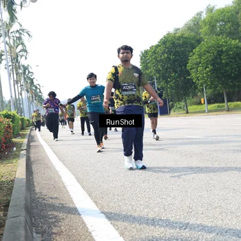 Runner Photo 6945141
