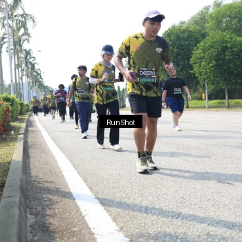 Runner Photo 6945144