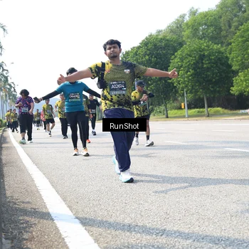 Runner Photo 6945162