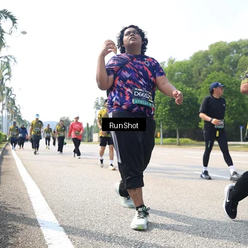 Runner Photo 6945189