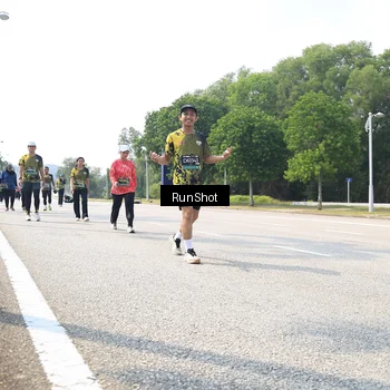 Runner Photo 6945195