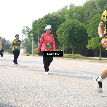 Runner Photo 6945209