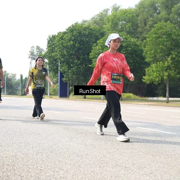 Runner Photo 6945213