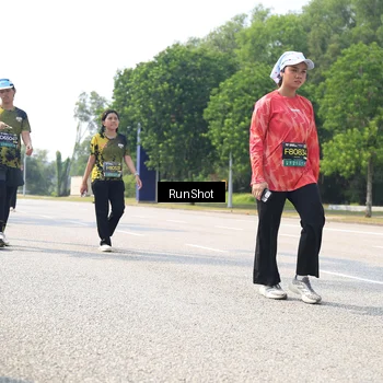 Runner Photo 6945216