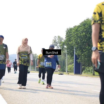 Runner Photo 6945245