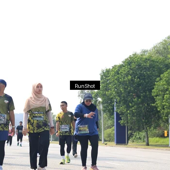 Runner Photo 6945251