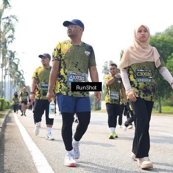 Runner Photo 6945275