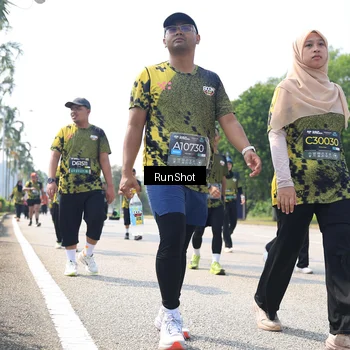 Runner Photo 6945280