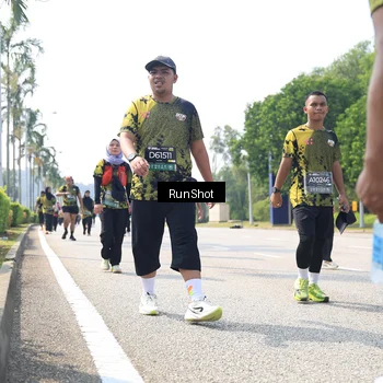 Runner Photo 6945291
