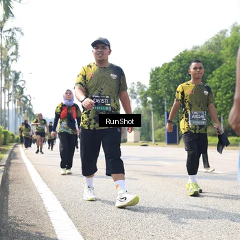 Runner Photo 6945292