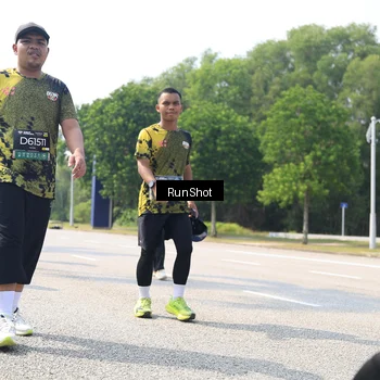 Runner Photo 6945296