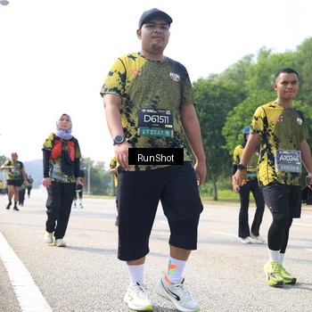 Runner Photo 6945300