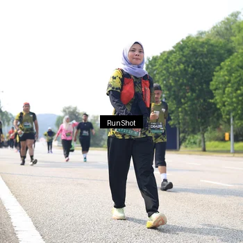 Runner Photo 6945317