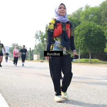 Runner Photo 6945323