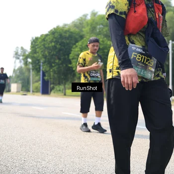 Runner Photo 6945330