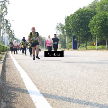 Runner Photo 6945339
