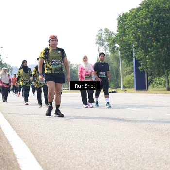 Runner Photo 6945344