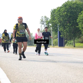 Runner Photo 6945348