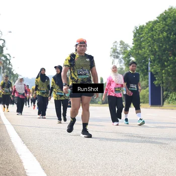 Runner Photo 6945353