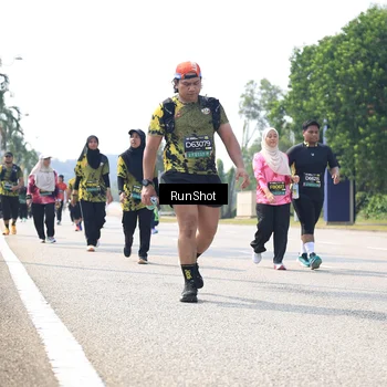 Runner Photo 6945357