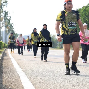 Runner Photo 6945369