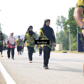 Runner Photo 6945380
