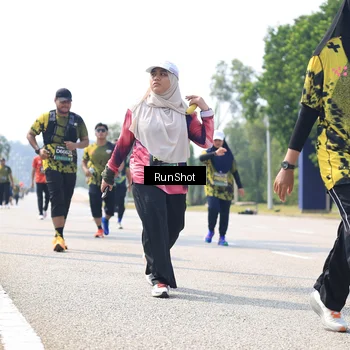 Runner Photo 6945425