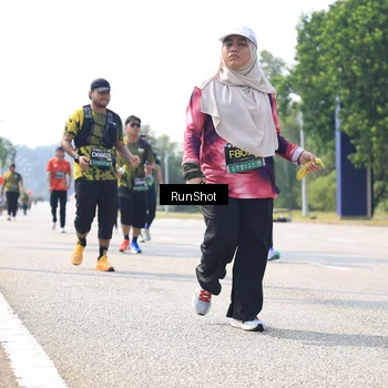 Runner Photo 6945427
