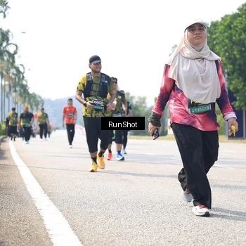 Runner Photo 6945432