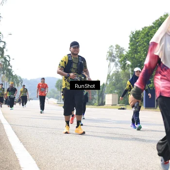 Runner Photo 6945440