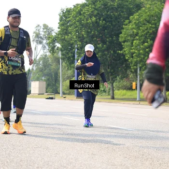 Runner Photo 6945447