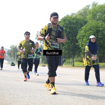 Runner Photo 6945462