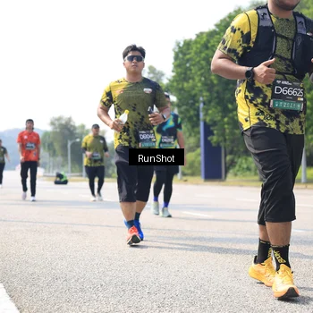 Runner Photo 6945467