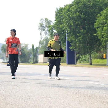 Runner Photo 6945496