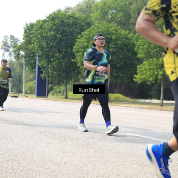 Runner Photo 6945500