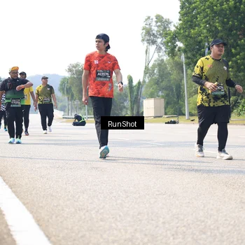 Runner Photo 6945505