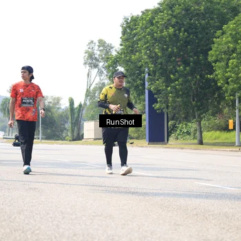 Runner Photo 6945507
