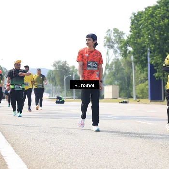 Runner Photo 6945527