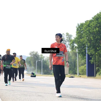 Runner Photo 6945532