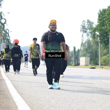 Runner Photo 6945535