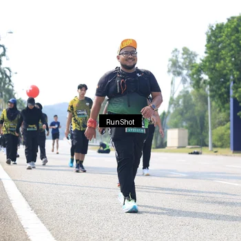 Runner Photo 6945537