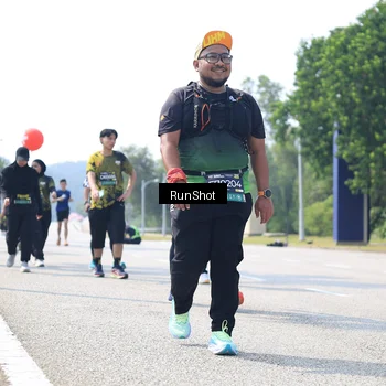 Runner Photo 6945542