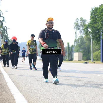 Runner Photo 6945543