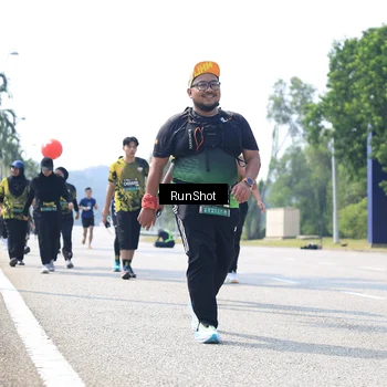 Runner Photo 6945547