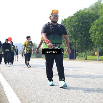 Runner Photo 6945550