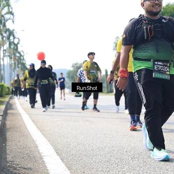 Runner Photo 6945558