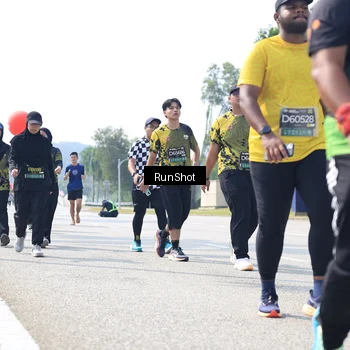 Runner Photo 6945563