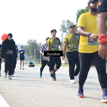Runner Photo 6945564
